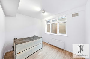 Photo 27- click for photo gallery